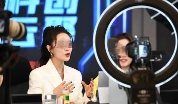 没有直播的薇娅，在闷声发大财！